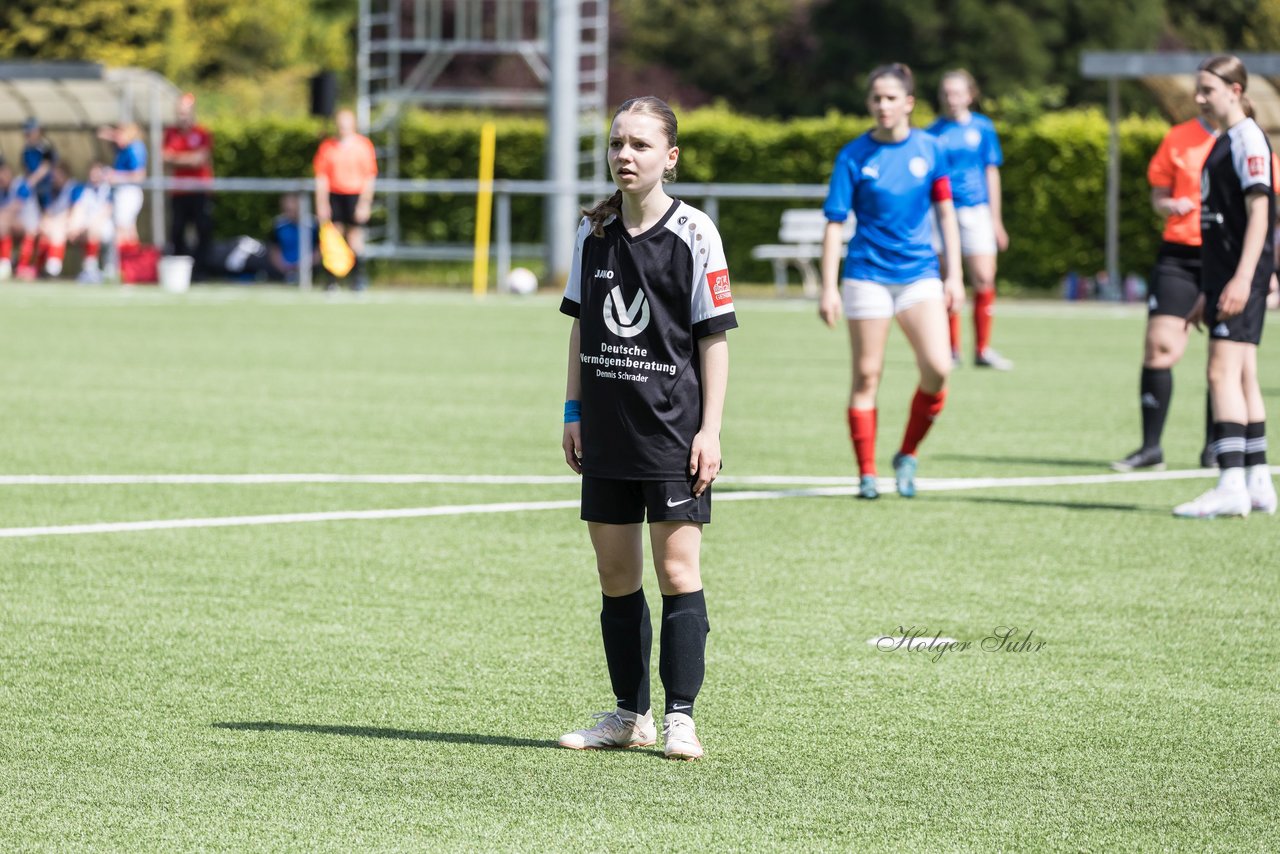 Bild 120 - wBJ SH-Pokalfinale  Holstein-Kiel - SV Viktoria : Ergebnis: 1:0